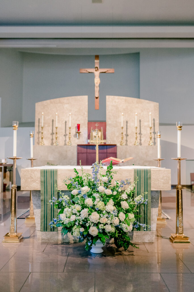 Catholic wedding photographer Beauty of the Soul Studio