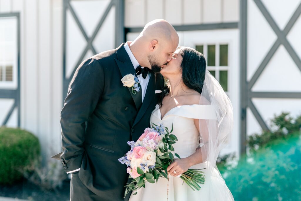 A Loudoun County wedding in front of a barn